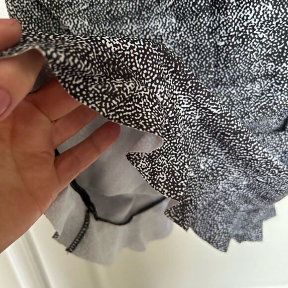 New Grace Sunny Women’s One Piece Swimsuit Dress with Ruffle Hem - Picture 5 of 12